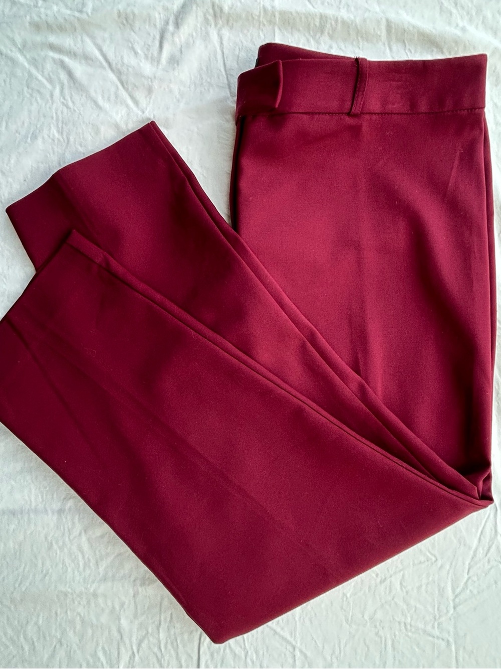 Liz Claiborne Career Women’s 14  Burgundy Cropped Pants 26” inseam  (139)